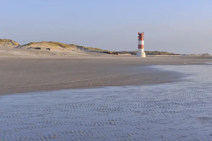Gerahmter Druck : Leuchtturm auf der Düne, Insel. Gerahmter Druck : Leuchtturm auf der Düne, Insel.
