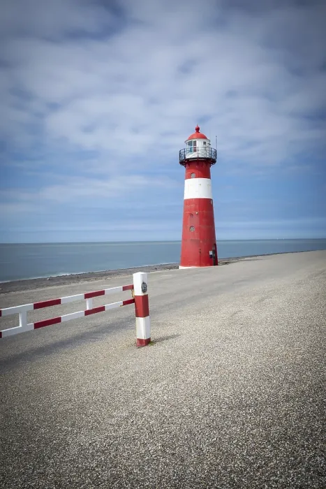 Gerahmter Druck : Leuchtturm von Westkapelle Gerahmter Druck : Leuchtturm von Westkapelle