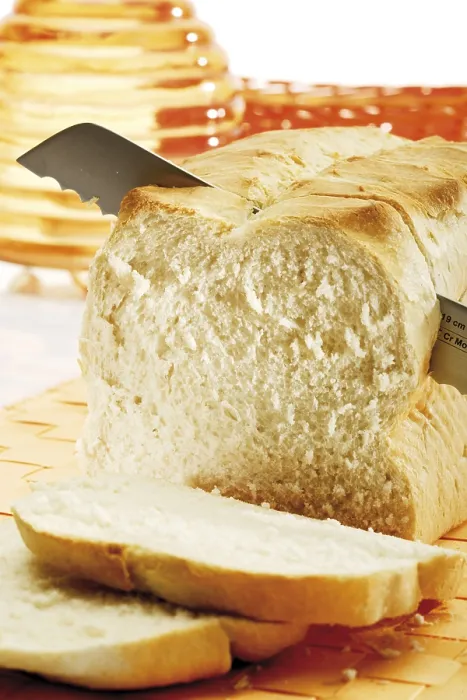 Gerahmter Druck : Laib weißer Brot Gerahmter Druck : Laib weißer Brot