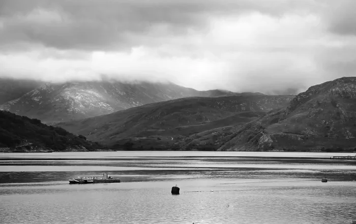 Gerahmter Druck : Loch Etive an einem bewölkten Tag. Gerahmter Druck : Loch Etive an einem bewölkten Tag.