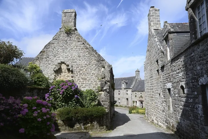 Gerahmter Druck : Locronan, Bretagne Gerahmter Druck : Locronan, Bretagne