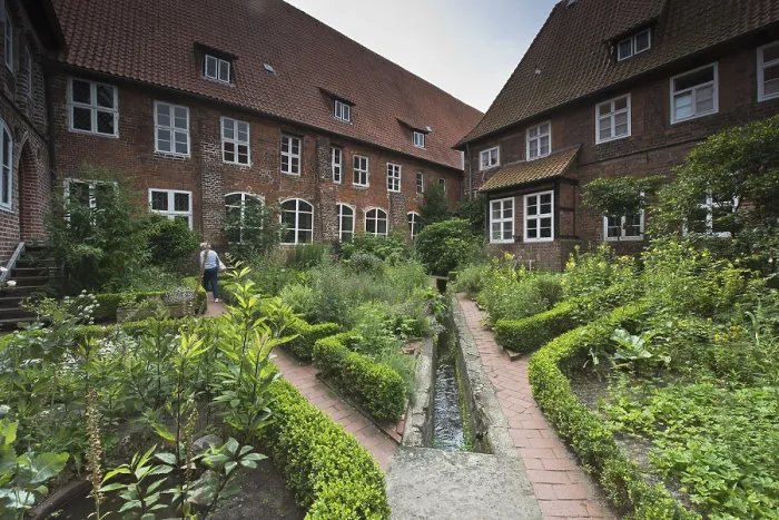Gerahmter Druck : Kloster Lüne, Niedersachsen Gerahmter Druck : Kloster Lüne, Niedersachsen