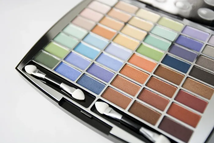 Gerahmter Druck : Make-up-Palette Gerahmter Druck : Make-up-Palette