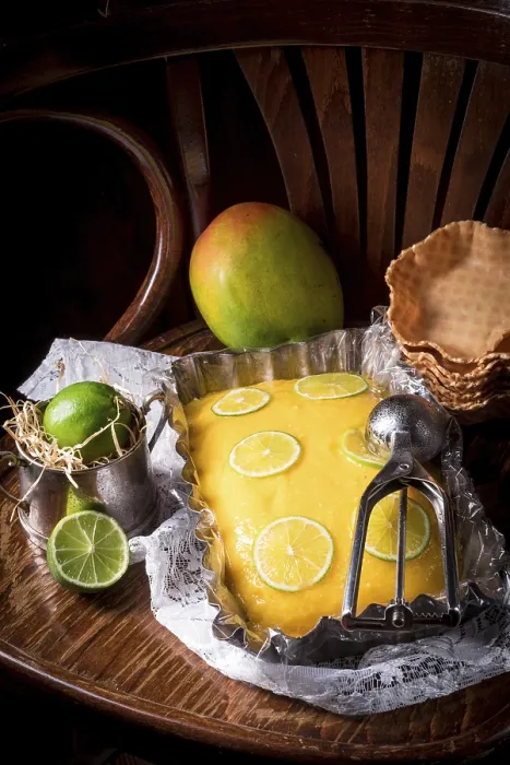 Gerahmter Druck : Mango-Limeteeis Gerahmter Druck : Mango-Limeteeis