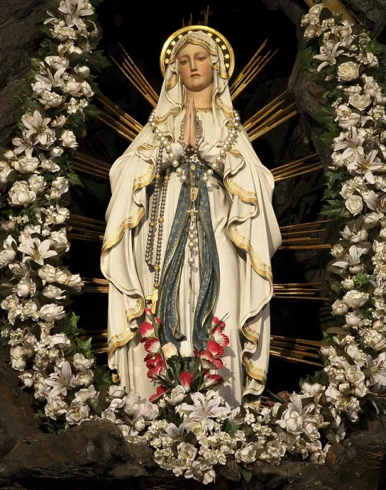 Gerahmter Druck : Maria-Statue Gerahmter Druck : Maria-Statue