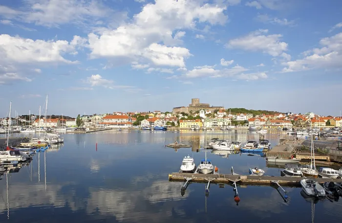 Gerahmter Druck : Marstrands-Archipel, Hafen vor Ort. Gerahmter Druck : Marstrands-Archipel, Hafen vor Ort.