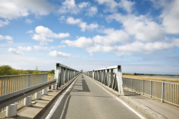 Gerahmter Druck : Der Meiningen-Brücke Gerahmter Druck : Der Meiningen-Brücke