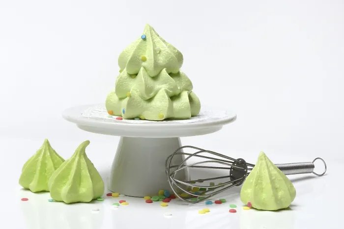Gerahmter Druck : Weihnachtstanne aus Meringue Gerahmter Druck : Weihnachtstanne aus Meringue