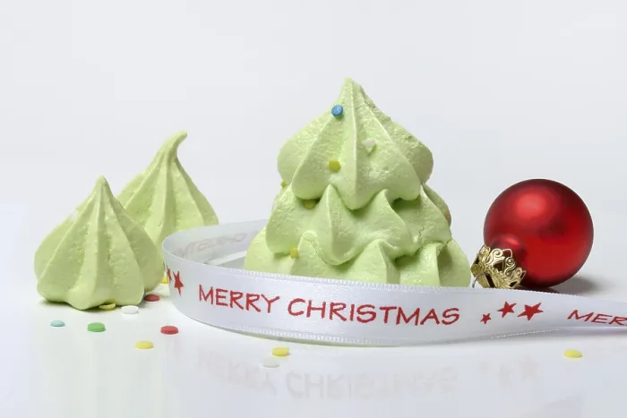 Gerahmter Druck : Weihnachtstanne aus Meringue Gerahmter Druck : Weihnachtstanne aus Meringue
