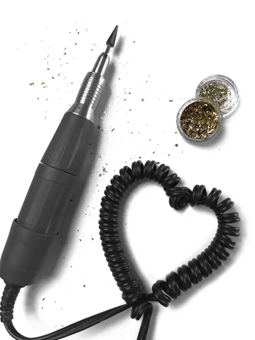 Gerahmter Druck : Micromotorfraser mit Düse Gerahmter Druck : Micromotorfraser mit Düse