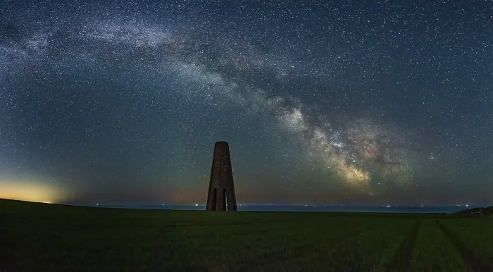 Gerahmter Druck : Milchstraße über The Daymark, Devon Gerahmter Druck : Milchstraße über The Daymark, Devon
