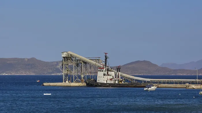 Gerahmter Druck : Milos-Bucht, Frachthafen Bergbau Gerahmter Druck : Milos-Bucht, Frachthafen Bergbau