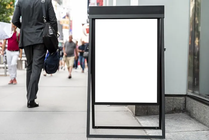 Gerahmter Druck : Mobiler Mock-up-Billboard-Sidewalk Gerahmter Druck : Mobiler Mock-up-Billboard-Sidewalk