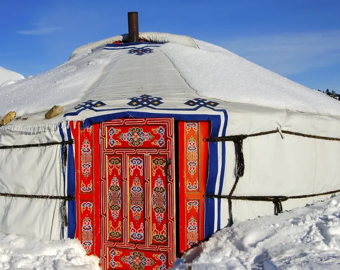 Gerahmter Druck : Mongolische Jurte im Winter. Gerahmter Druck : Mongolische Jurte im Winter.