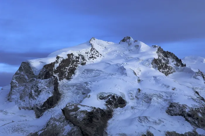 Gerahmter Druck : Bergkette Monte Rosa mit dem Dufourspitze. Gerahmter Druck : Bergkette Monte Rosa mit dem Dufourspitze.