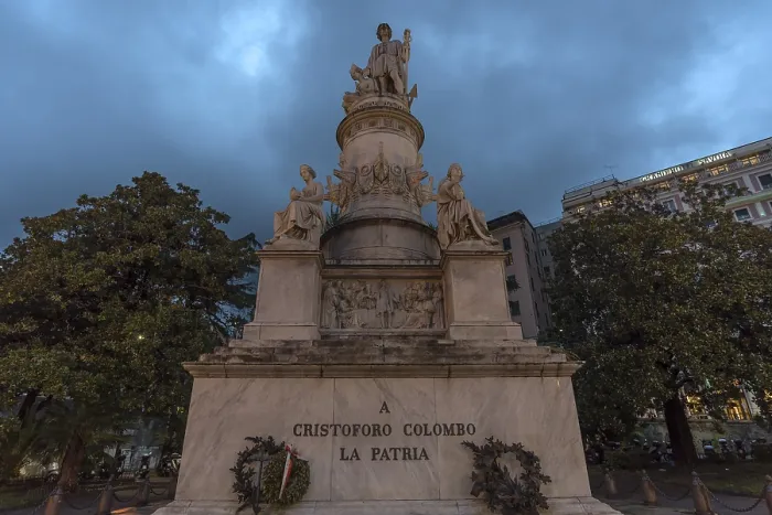 Gerahmter Druck : Denkmal für Christoph Kolumbus Gerahmter Druck : Denkmal für Christoph Kolumbus