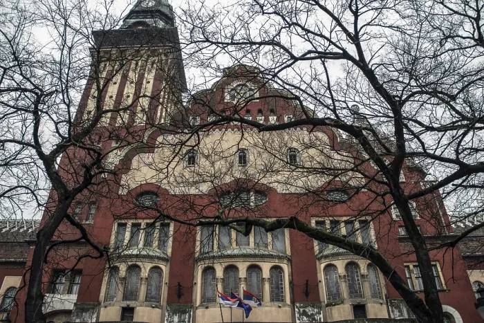 Gerahmter Druck : Denkmalgebäude mit Turm. Gerahmter Druck : Denkmalgebäude mit Turm.