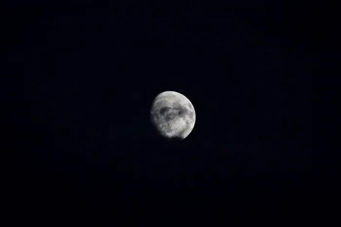Gerahmter Druck : Mond über Deutschland Gerahmter Druck : Mond über Deutschland