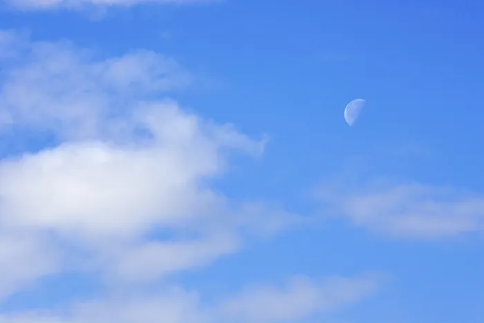 Gerahmter Druck : Der Mond am Himmel. Gerahmter Druck : Der Mond am Himmel.