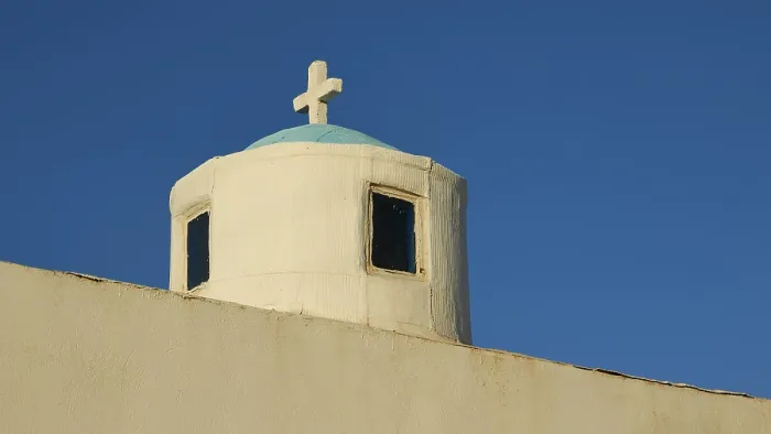 Gerahmter Druck : Morgendämmerung, blauer wolkenloser Himmel.