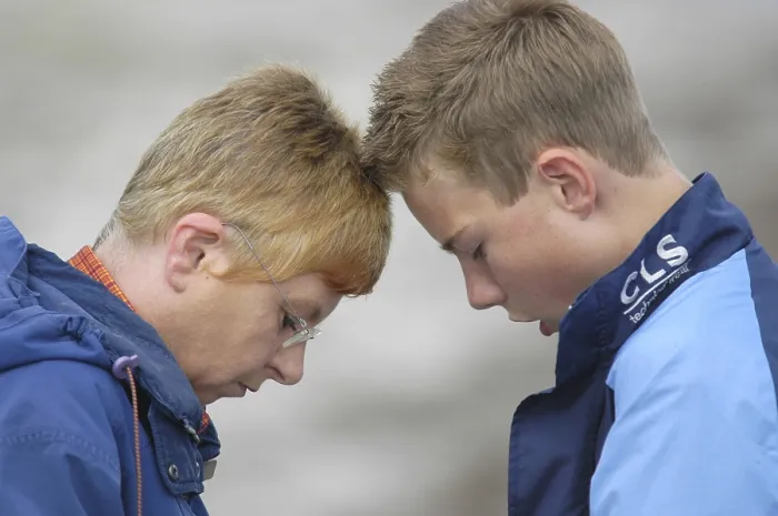 Gerahmter Druck : Mutter und Sohn Gerahmter Druck : Mutter und Sohn