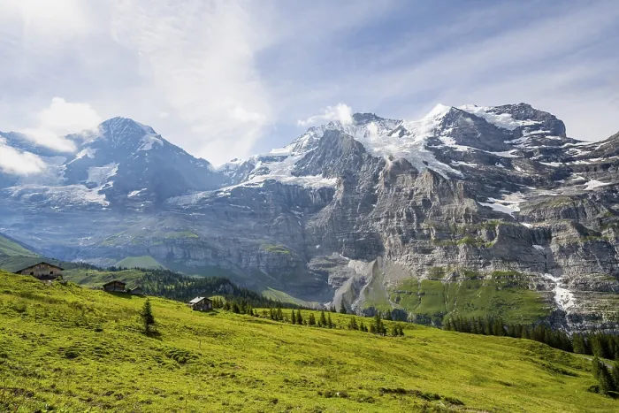 Gerahmter Druck : Bergpanorama mit Gipfeln des Eiger. Gerahmter Druck : Bergpanorama mit Gipfeln des Eiger.