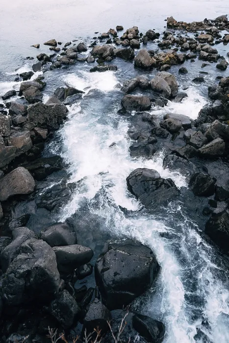 Gerahmter Druck : Bergfluss vom Ehsaraurfoss Wasserfall Gerahmter Druck : Bergfluss vom Ehsaraurfoss Wasserfall
