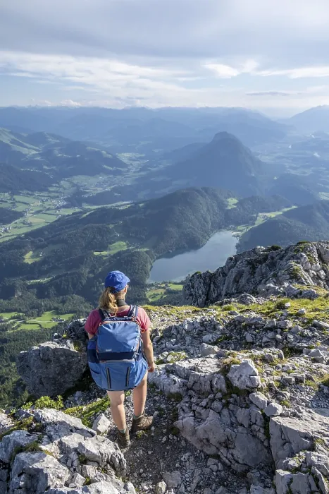 Gerahmter Druck : Bergsteiger auf dem Gipfel des Scheffauer. Gerahmter Druck : Bergsteiger auf dem Gipfel des Scheffauer.