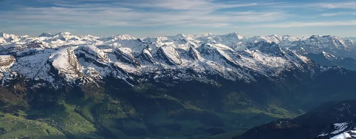 Gerahmter Druck : Berge Churfirsten mit Schnee. Gerahmter Druck : Berge Churfirsten mit Schnee.