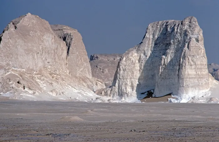 Gerahmter Druck : Berge, Libysche Wüste, Ägypten. Gerahmter Druck : Berge, Libysche Wüste, Ägypten.
