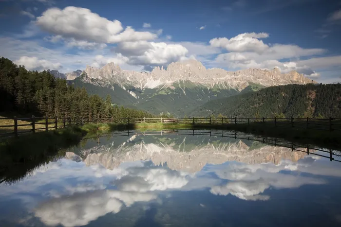 Gerahmter Druck : Berge, Rosengarten, Spiegelung im See. Gerahmter Druck : Berge, Rosengarten, Spiegelung im See.