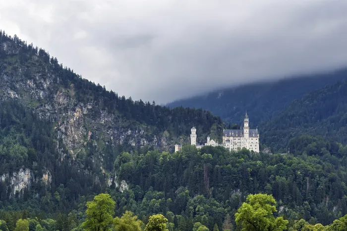 Gerahmter Druck : Schloss Neuschwanstein, Wolkenbedeckung. Gerahmter Druck : Schloss Neuschwanstein, Wolkenbedeckung.