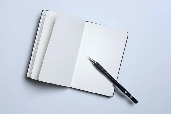 Gerahmter Druck : Blockbuch und mechanischer Bleistift, Helfer für das Gedächtnis. Gerahmter Druck : Blockbuch und mechanischer Bleistift, Helfer für das Gedächtnis.