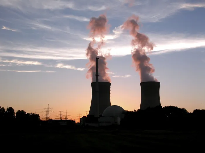 Gerahmter Druck : Kernkraftwerk Gerahmter Druck : Kernkraftwerk