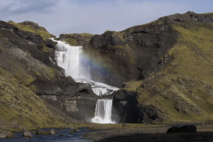 Gerahmter Druck : Ófærufoss-Wasserfall, Eldgjá oder Eldgja Feuer-Schlucht Gerahmter Druck : Ófærufoss-Wasserfall, Eldgjá oder Eldgja Feuer-Schlucht