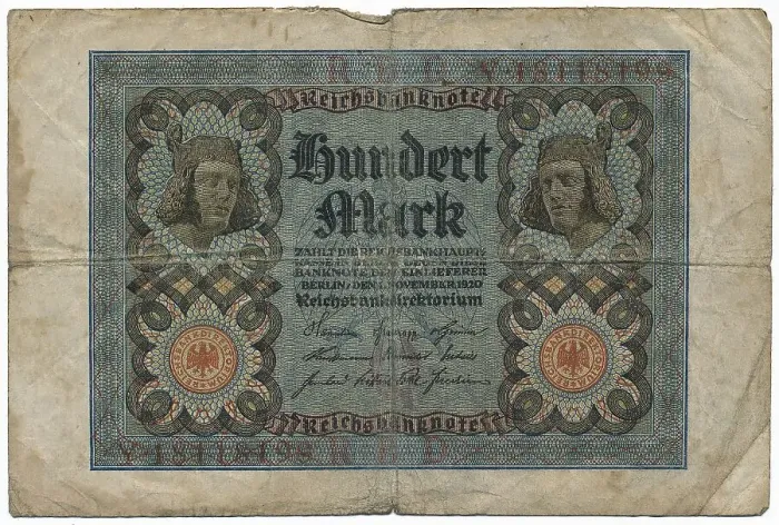 Gerahmter Druck : Alter Banknot, 100 Marken vorne Gerahmter Druck : Alter Banknot, 100 Marken vorne
