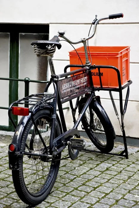 Gerahmter Druck : Altes Lieferfahrrad Gerahmter Druck : Altes Lieferfahrrad