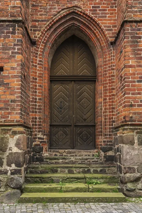 Gerahmter Druck : Alte Türen im gotischen Stil. Gerahmter Druck : Alte Türen im gotischen Stil.