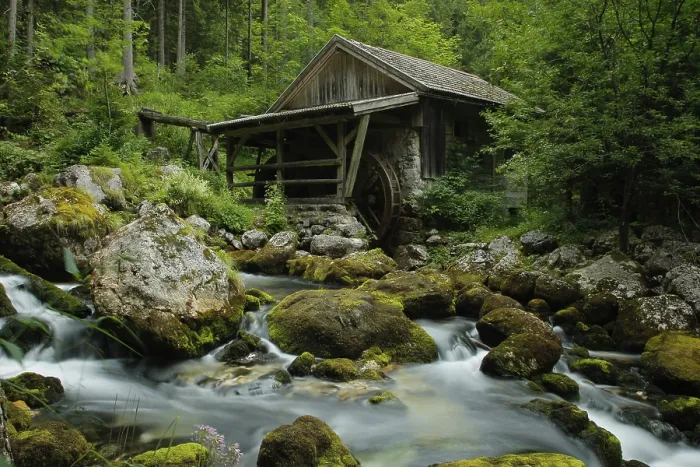 Gerahmter Druck : Alte Mühle am Gollinger Wasserfall Gerahmter Druck : Alte Mühle am Gollinger Wasserfall