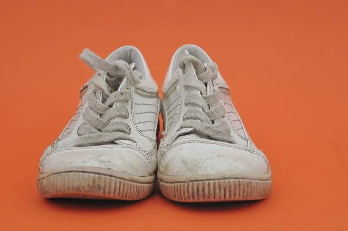 Gerahmter Druck : Alte Sneaker Gerahmter Druck : Alte Sneaker