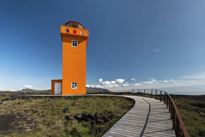 Gerahmter Druck : Orangen Leuchtturm von Ondverdarnes Gerahmter Druck : Orangen Leuchtturm von Ondverdarnes