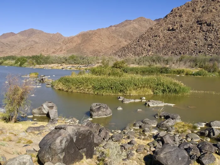 Gerahmter Druck : Oberfluss des Oranges, Namibia, Afrika Gerahmter Druck : Oberfluss des Oranges, Namibia, Afrika
