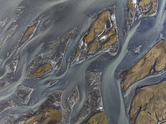 Gerahmter Druck : Überwachsener Flusslandschaft, Eldhraun. Gerahmter Druck : Überwachsener Flusslandschaft, Eldhraun.