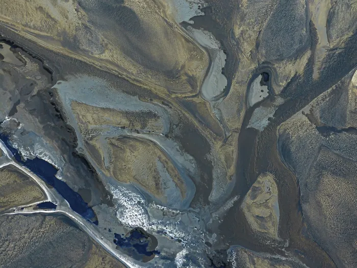Gerahmter Druck : Überwachsener Flusslandschaft, Eldhraun. Gerahmter Druck : Überwachsener Flusslandschaft, Eldhraun.