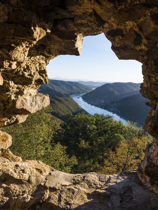 Gerahmter Druck : Blick vom Aggsteinburg über die Donau.