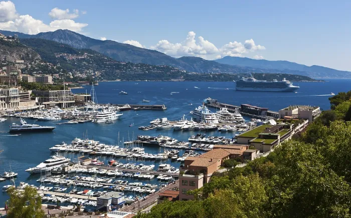 Gerahmter Druck : Blick auf den Hafen von Monaco Gerahmter Druck : Blick auf den Hafen von Monaco