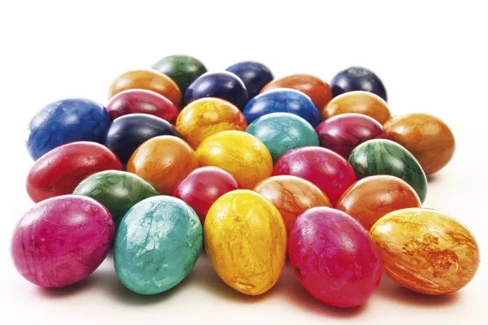 Gerahmter Druck : Bunte Ostereier.