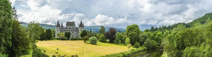Gerahmter Druck : Panorama von Inveraray Castle, Clan Campbell
