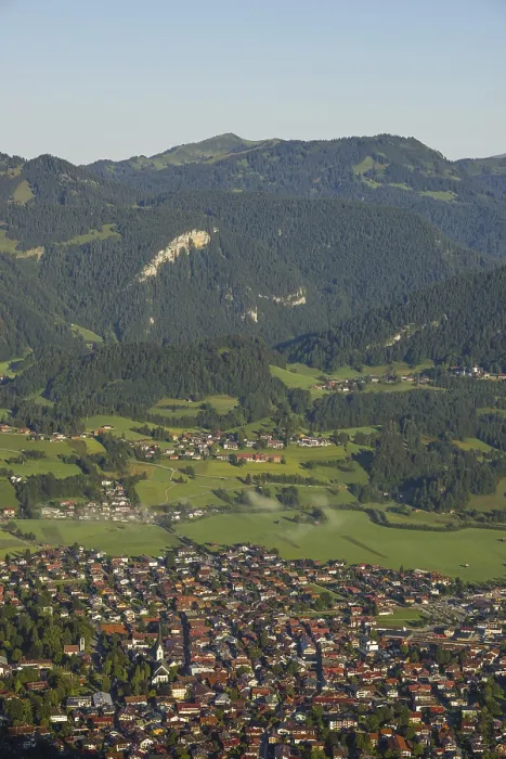 Gerahmter Druck : Panorama vom Schattenberg nach Oberstdorf Gerahmter Druck : Panorama vom Schattenberg nach Oberstdorf