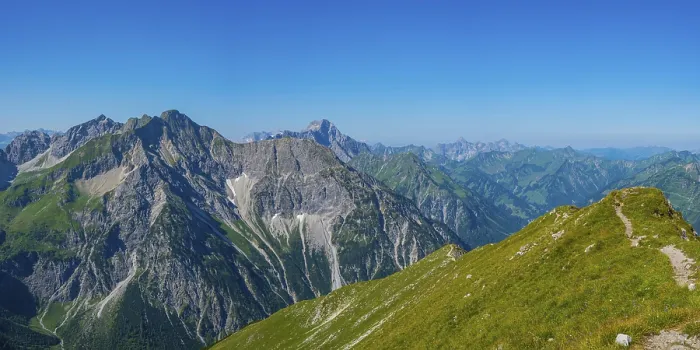 Gerahmter Druck : Panorama von der Walser Hammerspitze Gerahmter Druck : Panorama von der Walser Hammerspitze